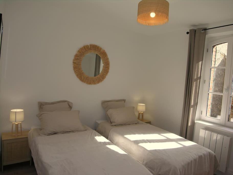 Gite L'Annexe Du Prieure Besson ภายนอก รูปภาพ