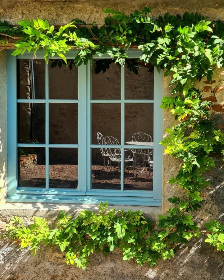 Gite L'Annexe Du Prieure Besson ภายนอก รูปภาพ