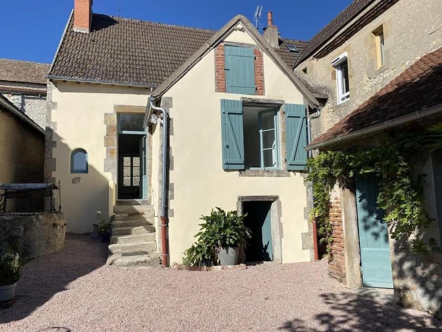 Gite L'Annexe Du Prieure Besson ภายนอก รูปภาพ