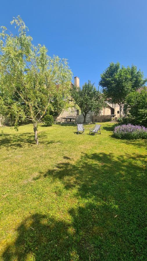 Gite L'Annexe Du Prieure Besson ภายนอก รูปภาพ